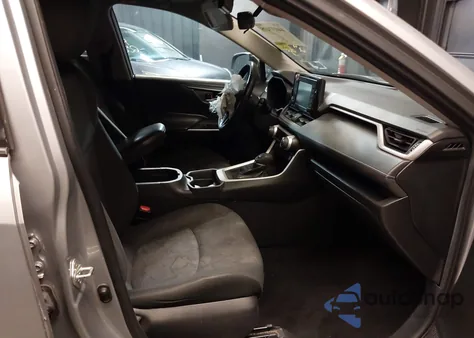 2020 Toyota Rav4 Xle z USA, uszkodzony, nr VIN 2T3P1RFV1LW125253